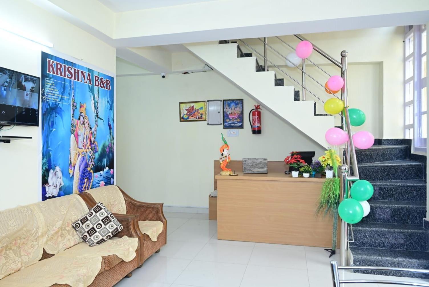 Krishna B&B Near Mall Road シムラー エクステリア 写真